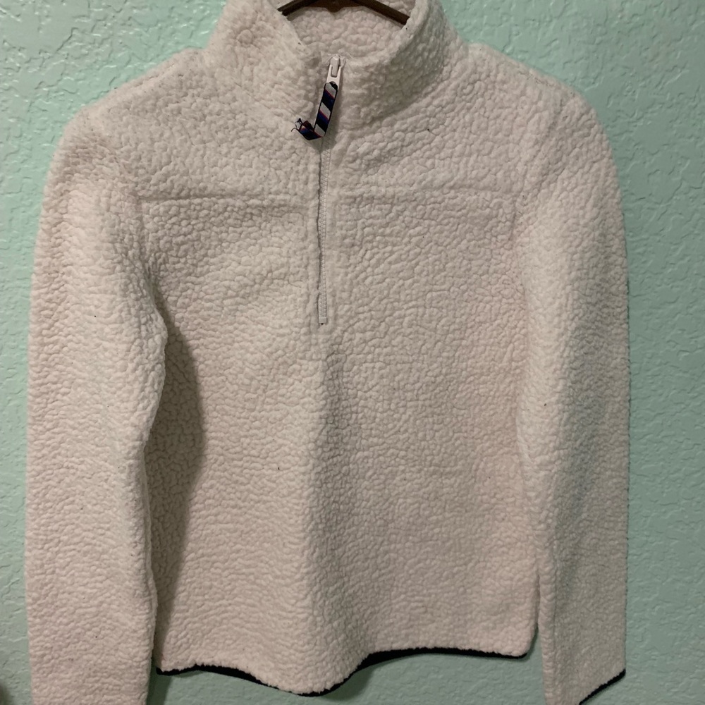 white fuzzy mid way zipper jacket